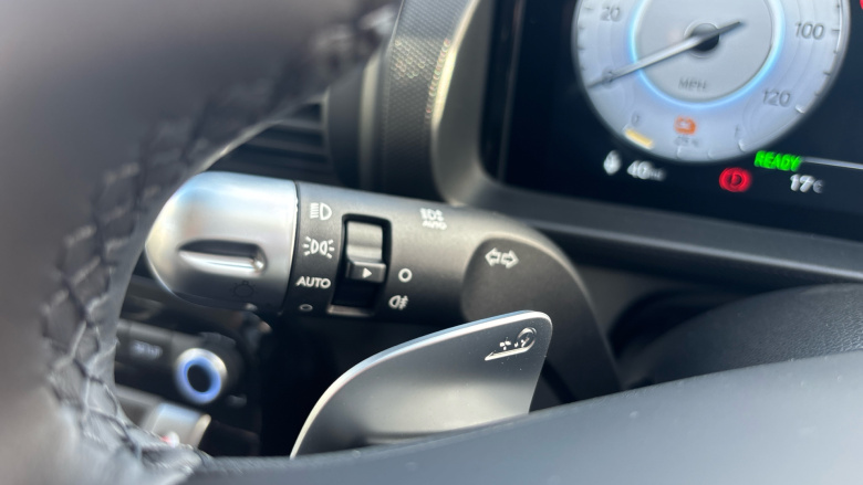 Hyundai INSTER 71kW 01 42kWh 5dr Auto Electric Hatchback